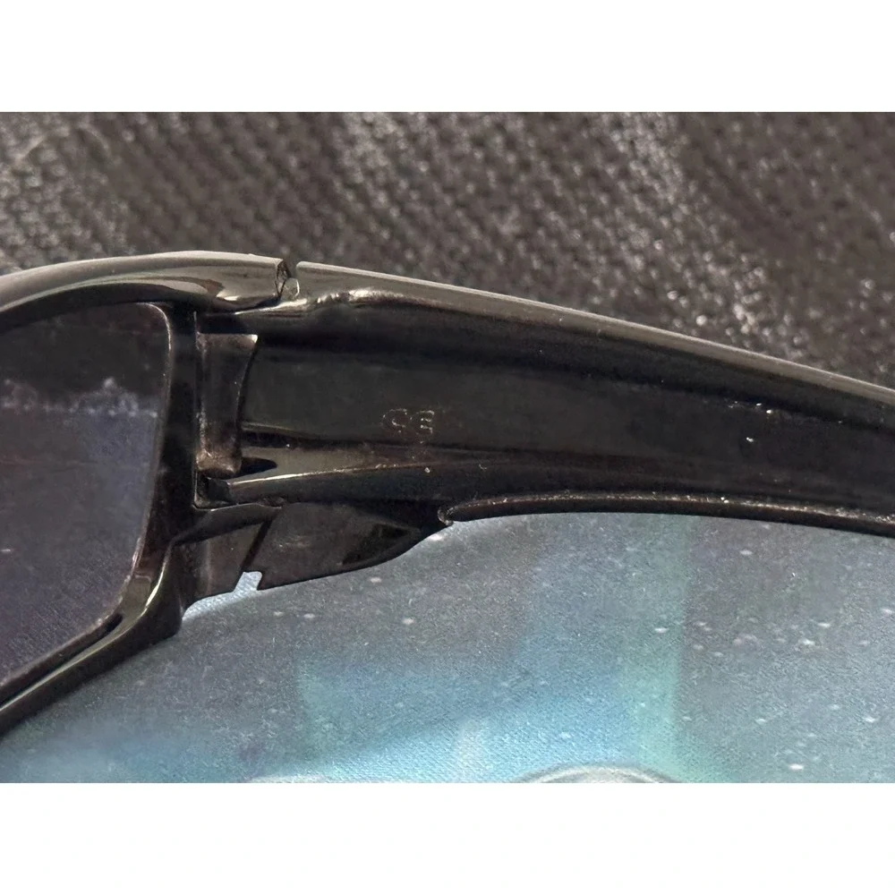Oakley Fuel Cell Men's Polished Black Rectangle Sunglasses Frame Only 60-19-130